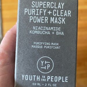 Youth to the People Superclay Charcoal Mask